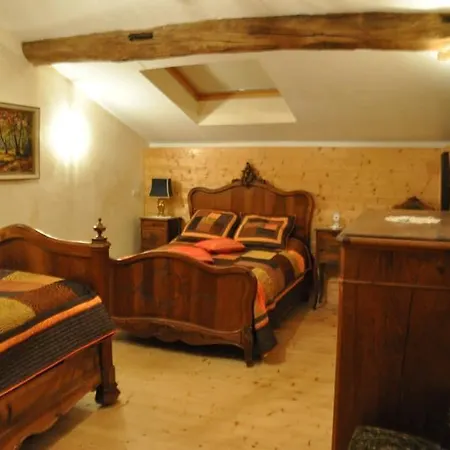 Bed & Breakfast Ferme Passion Saint-Trivier-sur-Moignans