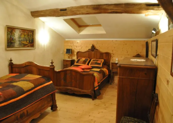 Ferme Passion 3* Saint-Trivier-sur-Moignans
